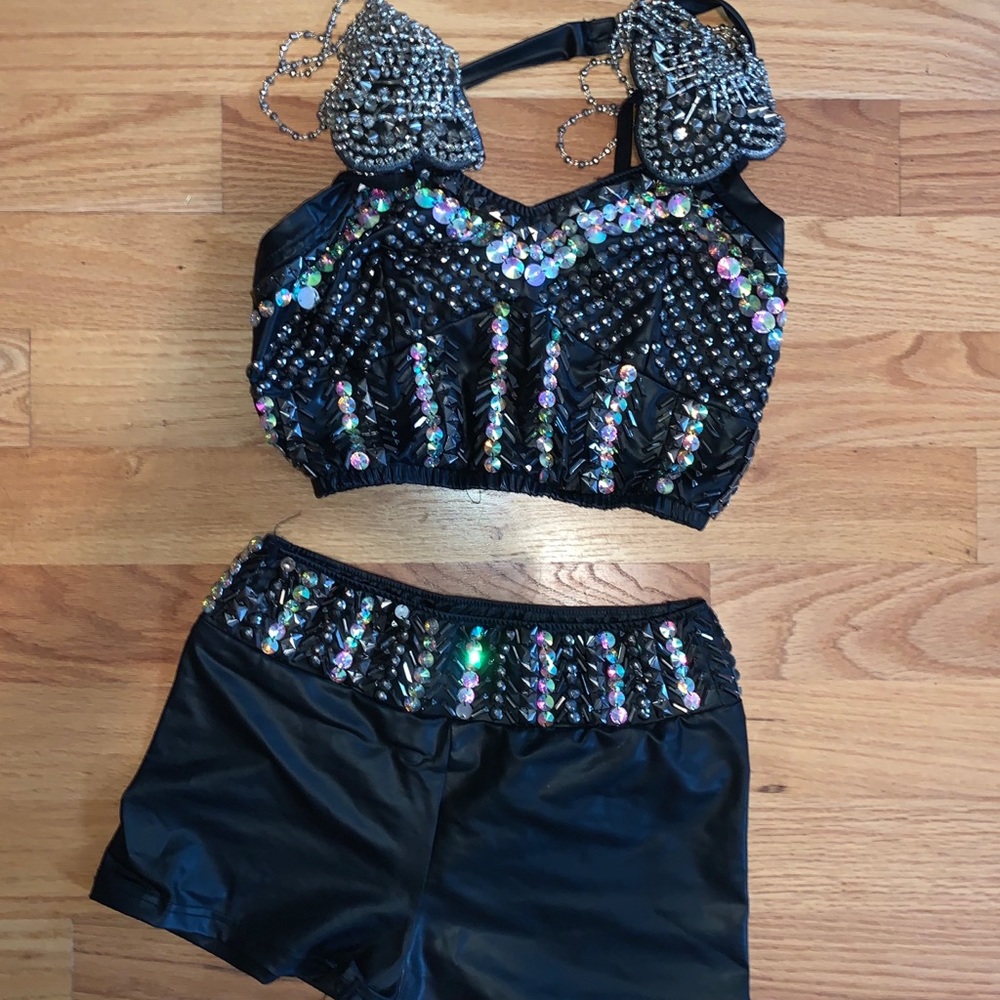 Dance costume